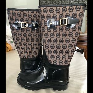 Michael Kors rain boots